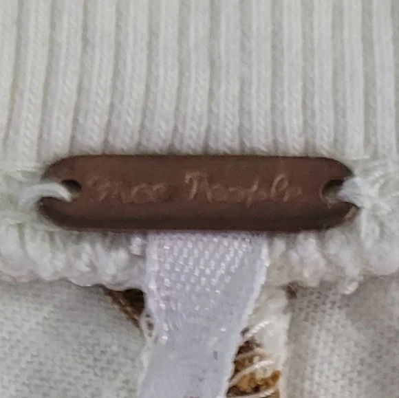 Free People Women's Size M Top White & Brown Striped - Picture 13 of 13